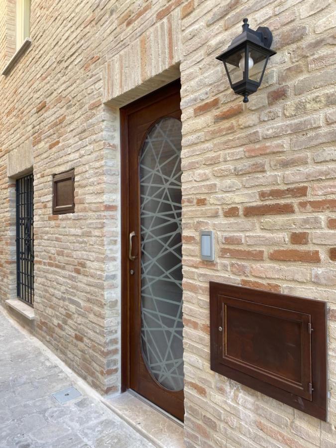 Affittacamere La Volpe Altidona Exteriör bild